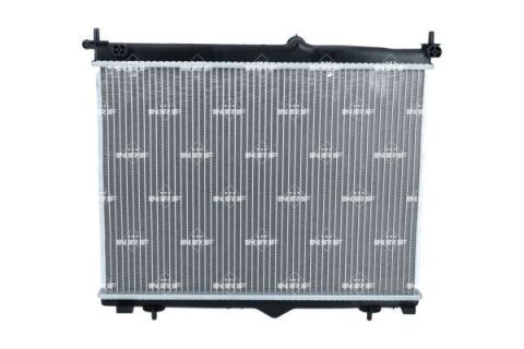Радіатор охолодження двигуна