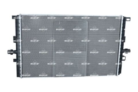 Радіатор охолодження двигуна