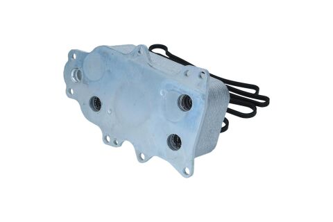 Охолоджувач оливи, моторна олива Охолоджувач оливи, моторна олива