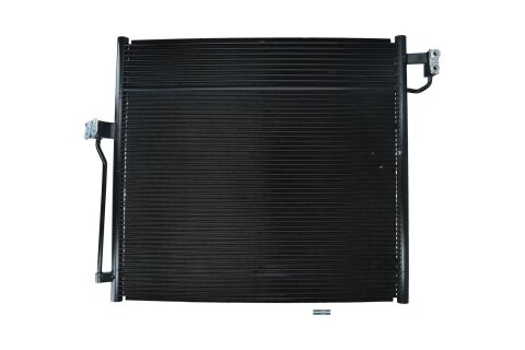 Радіатор (конденсатор) кондиціонера Радіатор (конденсатор) кондиціонера