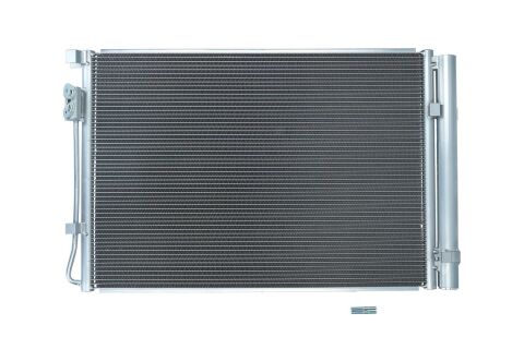 Радіатор (конденсатор) кондиціонера