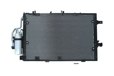 Радіатор (конденсатор) кондиціонера Радіатор (конденсатор) кондиціонера