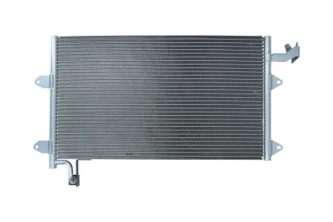 Радіатор (конденсатор) кондиціонера Радіатор (конденсатор) кондиціонера