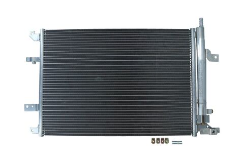 Радіатор (конденсатор) кондиціонера