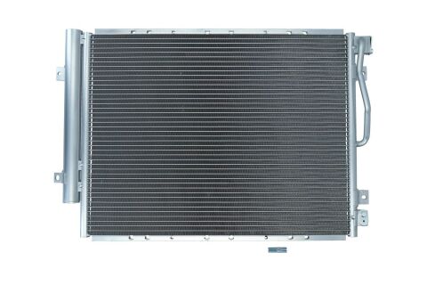 Радіатор (конденсатор) кондиціонера Радіатор (конденсатор) кондиціонера