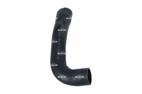 Патрубок интеркулера