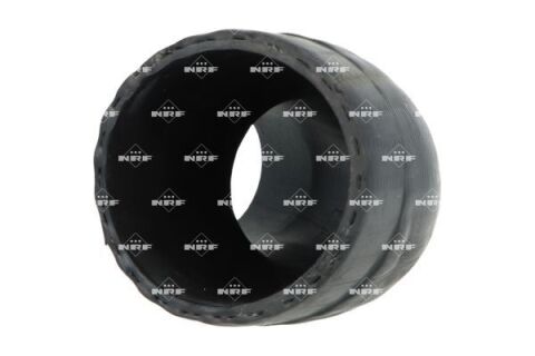 Шланг подачі наддувального повітря