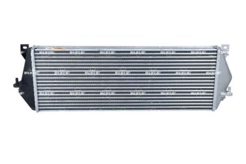 Охолоджувач наддувального повітря