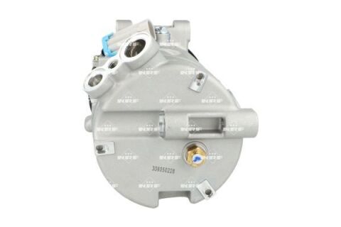 Компресор, система кондиціонування повітря