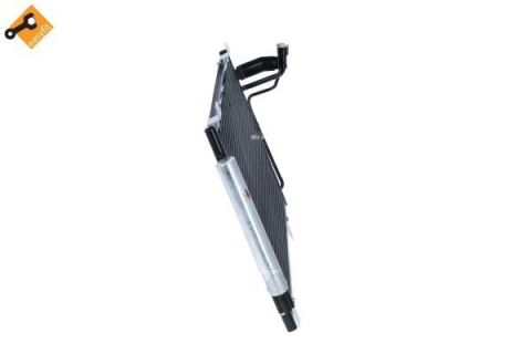 Конденсатор, система кондиціонування повітря Конденсатор, система кондиціонування повітря