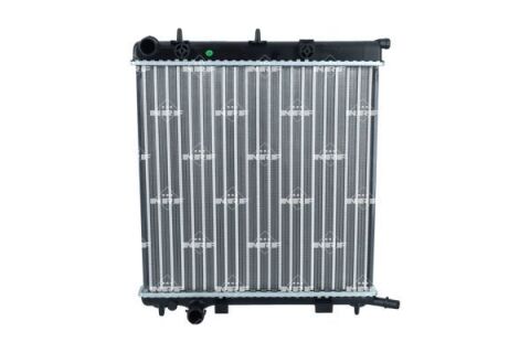 Радіатор охолодження двигуна Радіатор охолодження двигуна