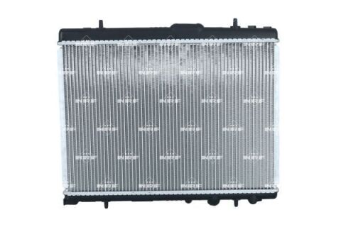 Радиатор охлаждения двигателя