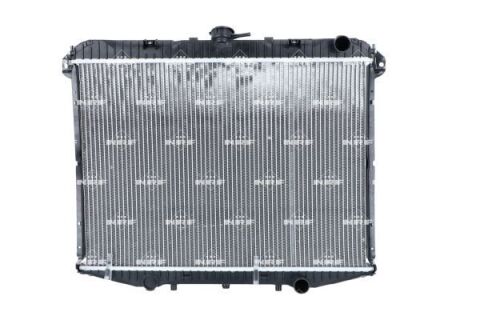Радіатор охолодження двигуна