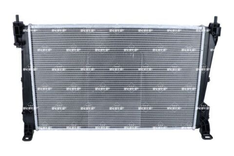 Радіатор охолодження двигуна