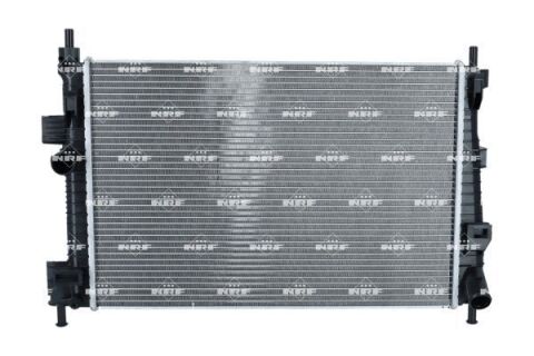 Радиатор охлаждения двигателя