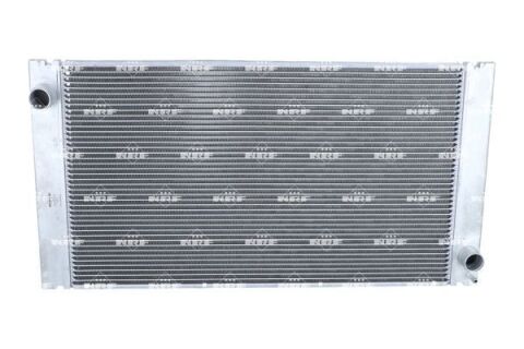 Радіатор охолодження двигуна