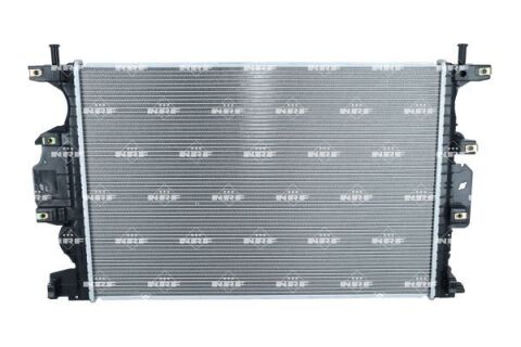 Радіатор охолодження двигуна