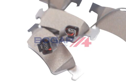 Колодки гальмівні (задні) VW T5/Multivan V 03-15 (+датчик)