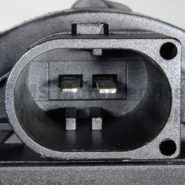 додатковий водяний насос (контур охолоджувальної рідини)