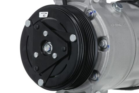 Компресор, система кондиціонування повітря