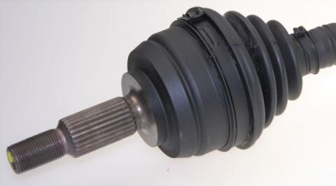 Приводний вал