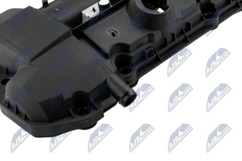 Кришка головки циліндра BMW 3 (E36) / 5 (E39) / 7 (E38) M52