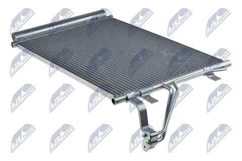 Конденсатор, система кондиціонування повітря Конденсатор, система кондиціонування повітря