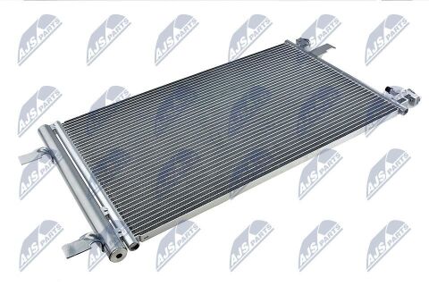 Конденсатор, система кондиціонування повітря Конденсатор, система кондиціонування повітря