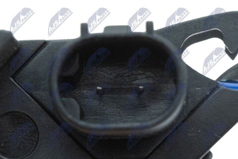 Форсунка подачі води для миття, система склоочисників 