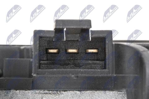 Двигун склоочисника 