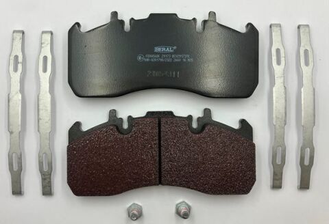 Комплект тормозных колодок