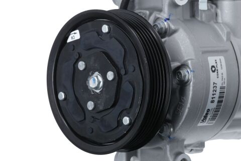 Компрессор кондиционера AUDI Q5 2.0 TDI 08-17 Компрессор кондиционера AUDI Q5 2.0 TDI 08-17