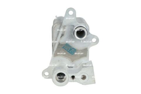 Радиатор масляный Tesla Model 3 17- (теплообменник)