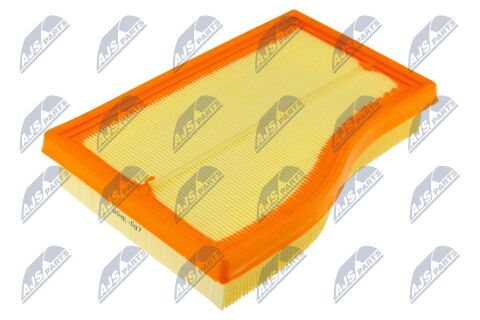 Фільтр повітряний MERCEDES CLA C118