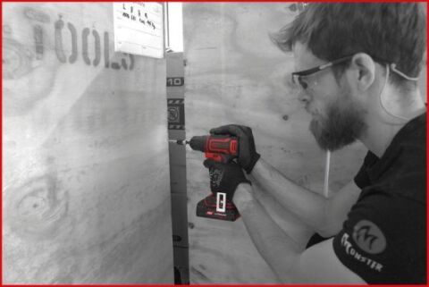 Аккумуляторный дрель-гайковерт eMONSTER, 4 предмета