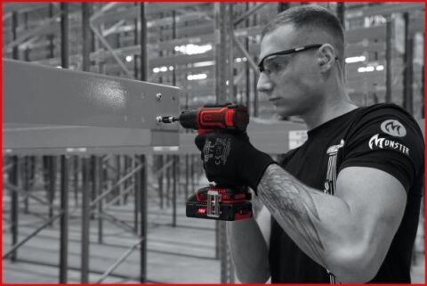 Аккумуляторный дрель-гайковерт eMONSTER, 4 предмета