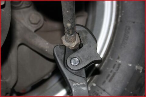 Одноручный многофункциональный ключ 8-17/14-32 мм