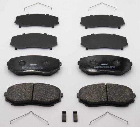 Комплект гальмівних колодок з 4 шт. дисків