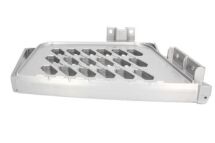 Сходинка кабіни решітка зі сплаву лівий (середн.) VOLVO FH II, FH16 II 01.12-