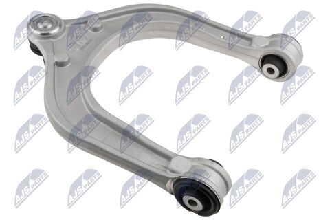 Рычаг передний