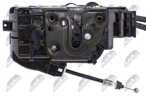 Замок крышки багажника