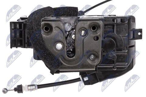 Замок крышки багажника