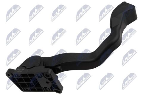 Педаль акселератора