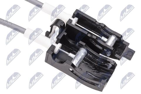 Привід центрального замкнування задніх кріплень Привід центрального замкнування задніх кріплень