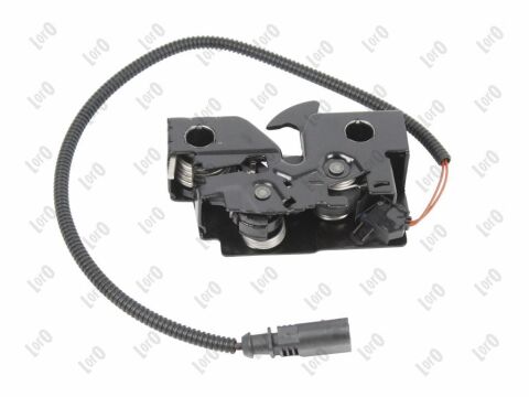 Замок капота