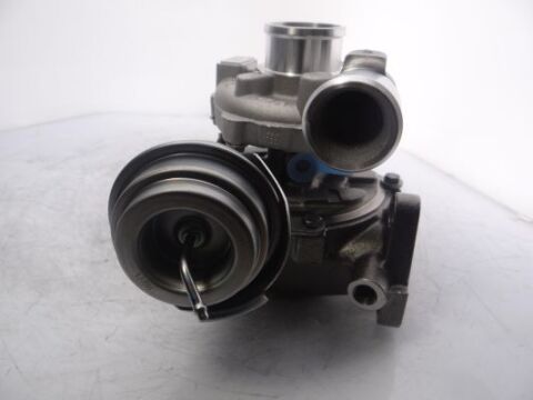 Турбокомпрессор (с комплектом прокладок) Турбокомпрессор (с комплектом прокладок)