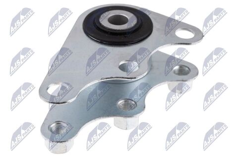 Крепление коробки передач