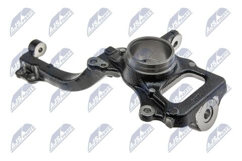 Передний кулак