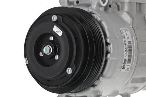 Компрессор кондиционера W203/W220 2.0-3.2 00-