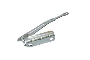 Петля капота